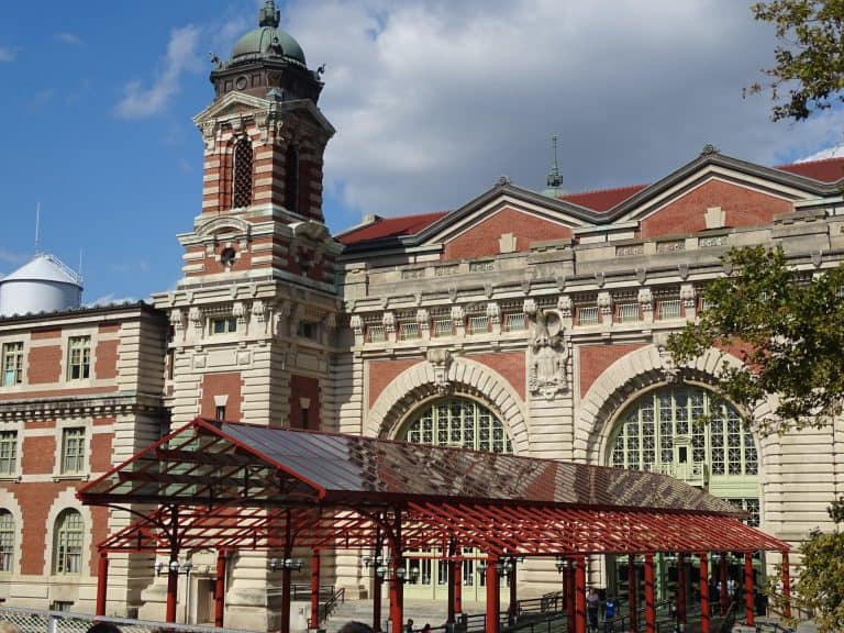 10 Ways to Explore Ellis Island in New York City