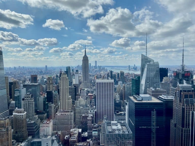 10 Rainy Day Activities in Manhattan Teenagers Will Love