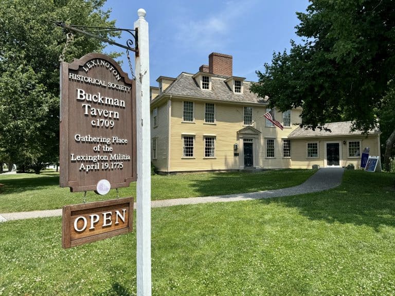 Playing “I Spy” at Buckman Tavern in Lexington, Massachusetts