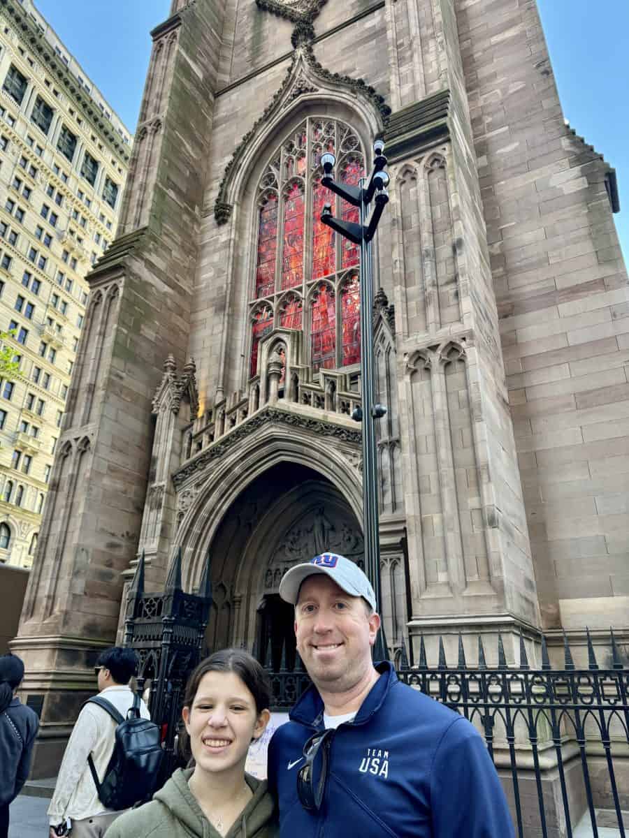 front entrance to Trinity Church in NYC