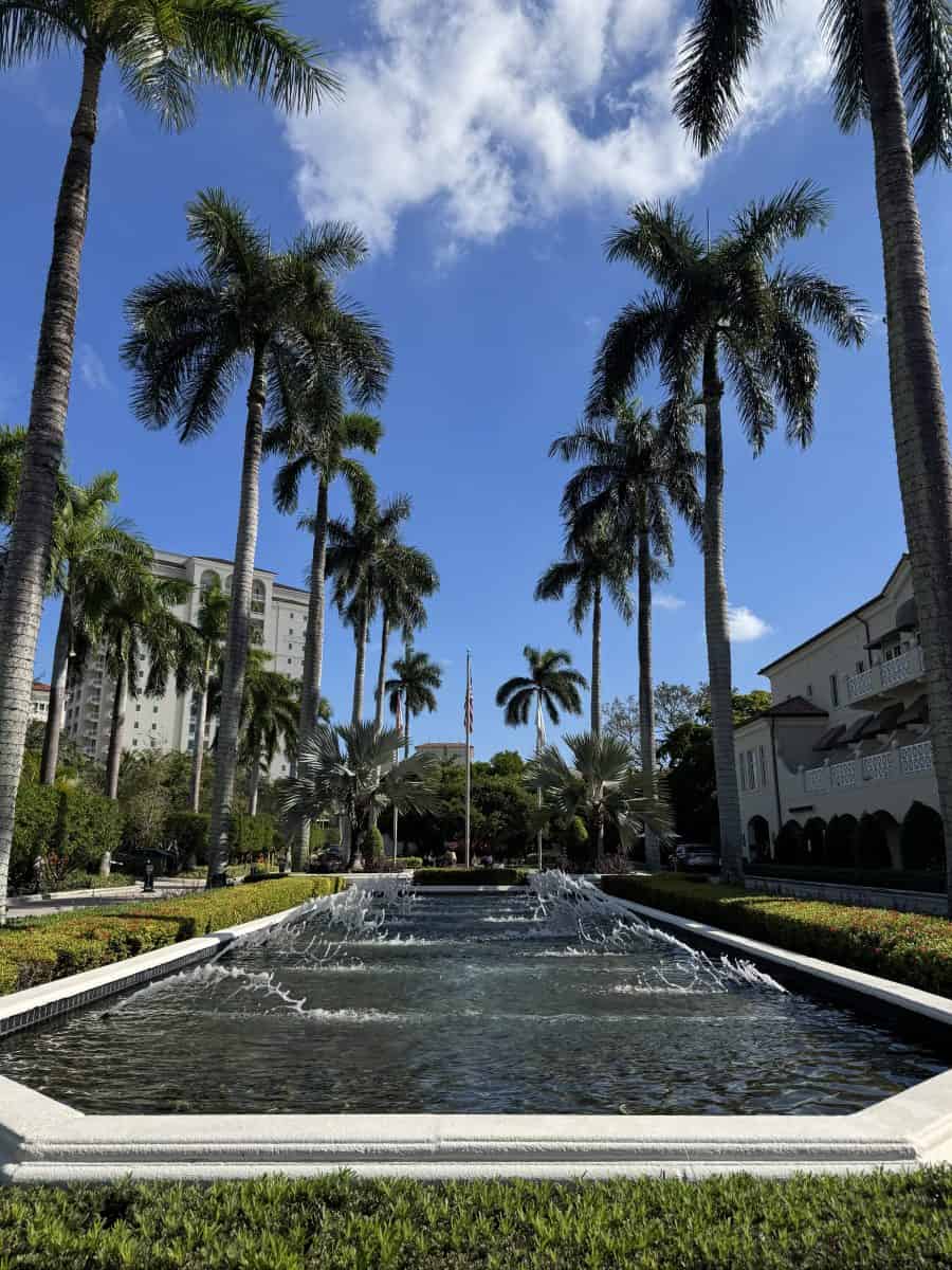 entrance to JW Marriott Turnberry resort and Spa in Miami