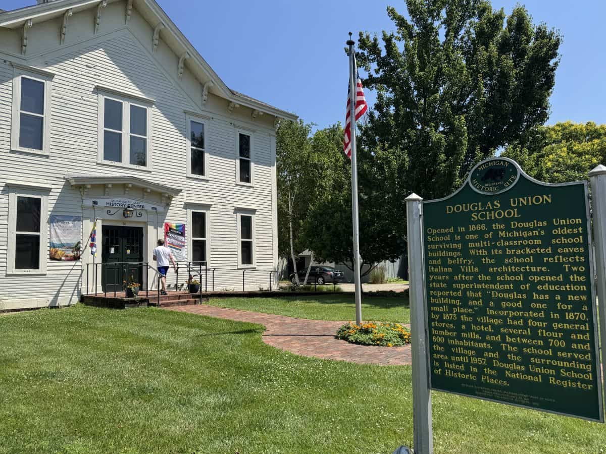 the old schoolhosue which is now the History Museum in Saugatuck, Michigan
